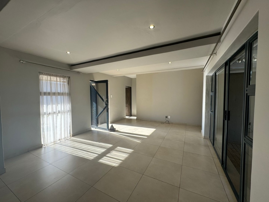 2 Bedroom Property for Sale in Leloko Lifestyle Estate North West